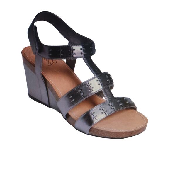 Me Too 'Kat' Metallic Wedge Sandal Sz 8 - Picture 1 of 7
